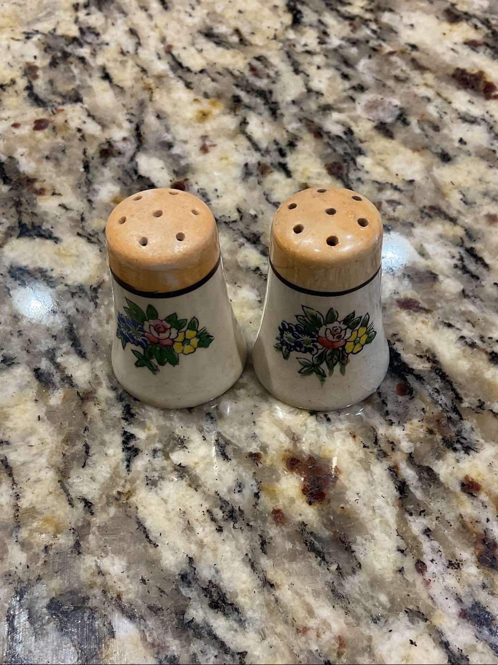 Vintage Floral lustreware Salt & Pepper Shakers